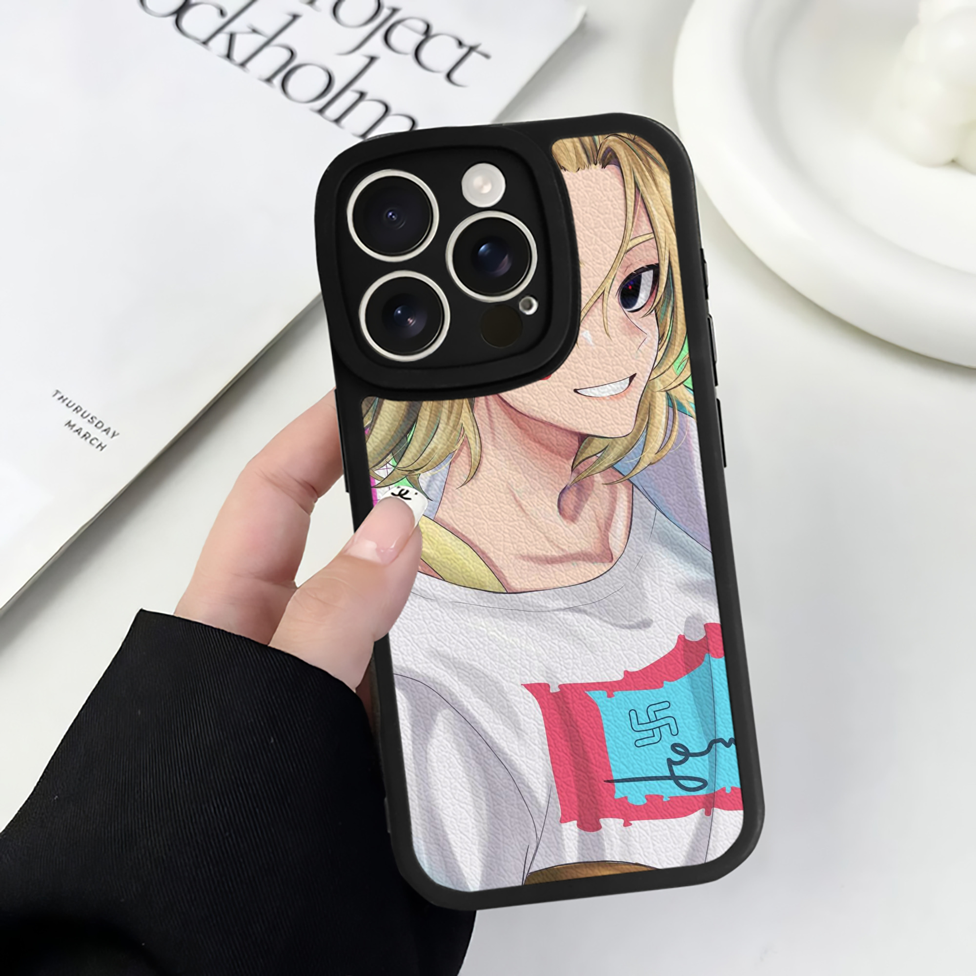 （画像用） 東京リベンジャーズ Tokyo Revengers 【iPhone 16シリーズ対応】シリコンスマホケース（レザー調） 材質：シリコン